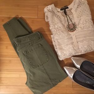 LOFT brand skinny Cargo Pants